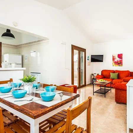 Villa Petunias *